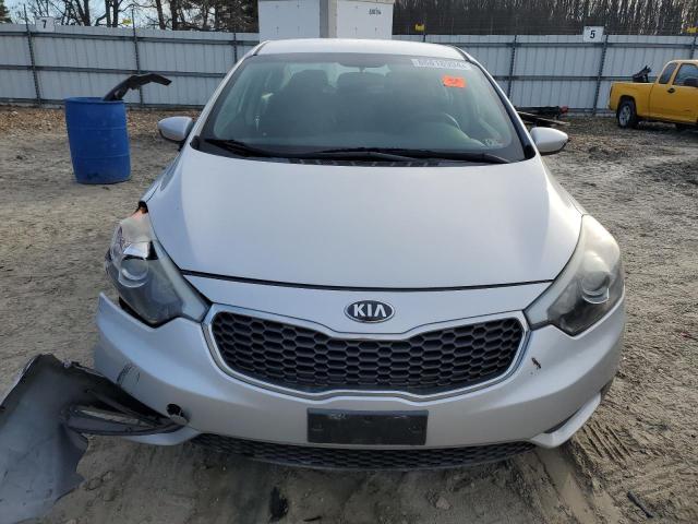 Photo 5 from auction – 2016 KIA FORTE LX with VIN KNAFK4A67G5504201
