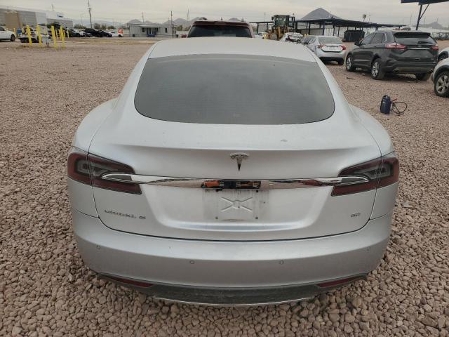 Photo 6 from auction – 2013 TESLA MODEL S with VIN 5YJSA1CG4DFP27301