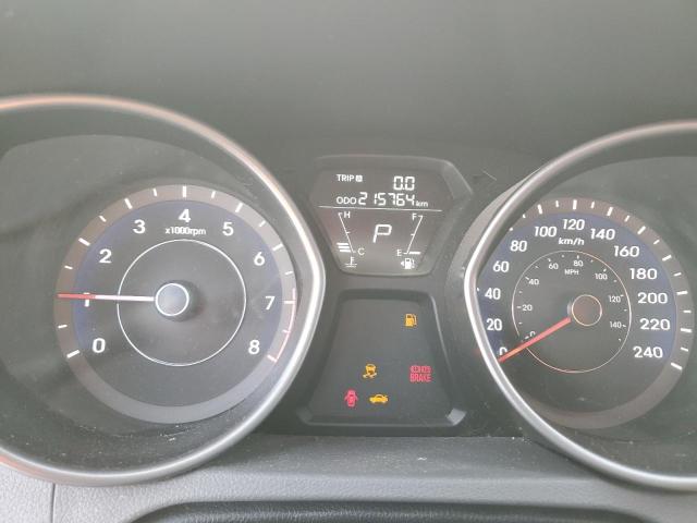 Photo 9 from auction – 2012 HYUNDAI ELANTRA GL with VIN 5NPDH4AE1CH063174