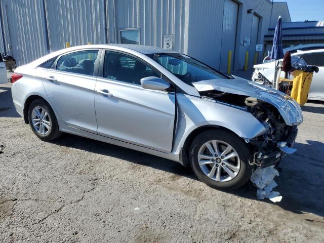 Photo 4 from auction – 2013 HYUNDAI SONATA GLS with VIN 5NPEB4AC6DH713722