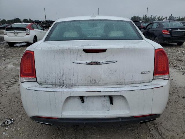 Photo 6 from auction – 2018 CHRYSLER 300 LIMITE with VIN 2C3CCAEG7JH142721