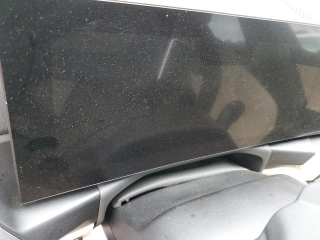 Photo 9 from auction – 2023 BMW 330E with VIN 3MW39FF04P8D47776