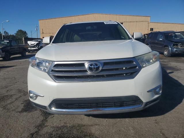 Photo 5 from auction – 2013 TOYOTA HIGHLANDER with VIN 5TDZK3EH5DS109526
