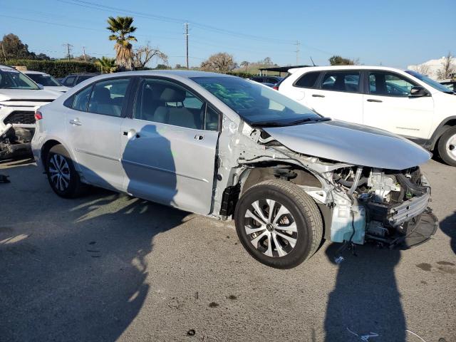 Photo 4 from auction – 2022 TOYOTA COROLLA LE with VIN JTDEAMDE2N3010504