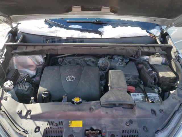 Photo 11 from auction – 2017 TOYOTA HIGHLANDER with VIN 5TDDZRFH4HS458061