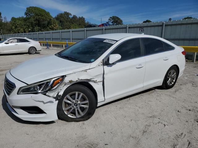 HYUNDAI SONATA SE 2016 with VIN 5NPE24AF2GH365206 - Photo from auction