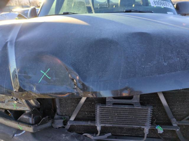 Photo 11 from auction – 2005 CHEVROLET SILVERADO with VIN 2GCEK13TX51237750