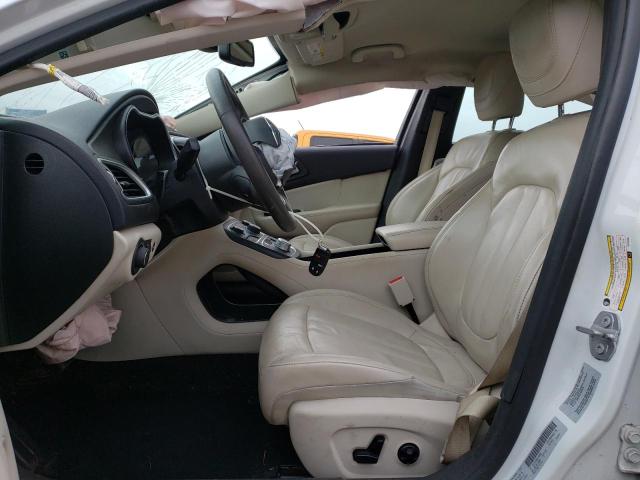 Photo 7 from auction – 2016 CHRYSLER 200 LIMITE with VIN 1C3CCCAB6GN186909