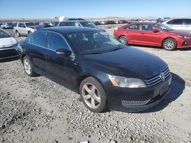 Photo 4 from auction – 2014 VOLKSWAGEN PASSAT S with VIN 1VWAS7A31EC037206