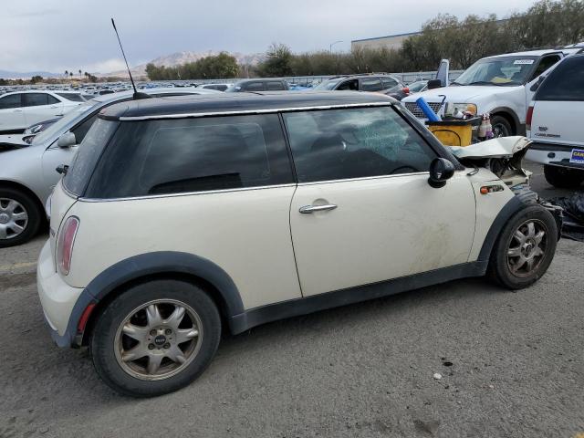 Photo 3 from auction – 2006 MINI COOPER with VIN WMWRC335X6TK70784