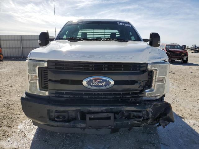 Photo 5 from auction – 2017 FORD F250 SUPER with VIN 1FT7X2A62HED58949