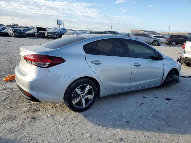 Photo 3 from auction – 2018 KIA FORTE LX with VIN 3KPFL4A76JE274817