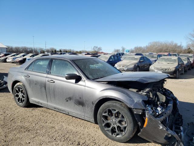 Photo 4 from auction – 2019 CHRYSLER 300 S with VIN 2C3CCAGGXKH539791