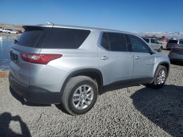 Photo 3 from auction – 2019 CHEVROLET TRAVERSE L with VIN 1GNERFKW6KJ165765