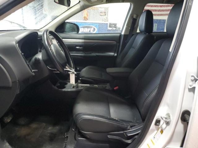 Photo 7 from auction – 2015 MITSUBISHI OUTLANDER with VIN JA4AZ3A34FZ008105