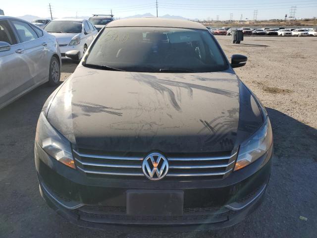 Photo 5 from auction – 2014 VOLKSWAGEN PASSAT S with VIN 1VWAT7A31EC108109