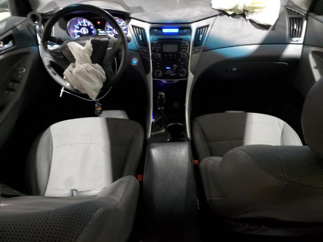 Photo 8 from auction – 2011 HYUNDAI SONATA SE with VIN 5NPEC4AC4BH283683