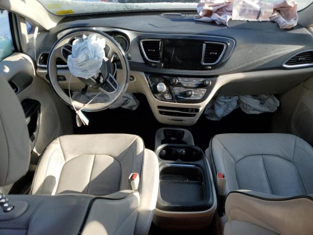 Photo 8 from auction – 2017 CHRYSLER PACIFICA E with VIN 2C4RC1N77HR723825