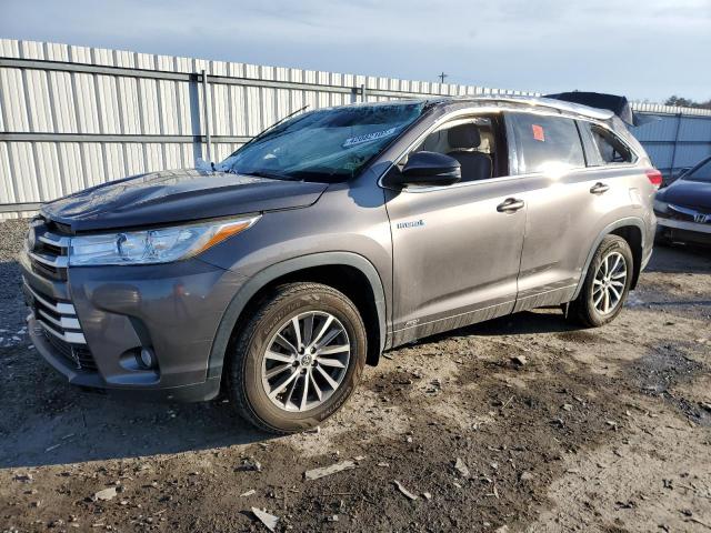 TOYOTA HIGHLANDER 2017 с VIN 5TDJGRFH6HS030968 - Снимка от търг