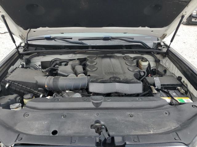 Photo 12 from auction – 2018 TOYOTA 4RUNNER SR with VIN JTEZU5JR3J5178409