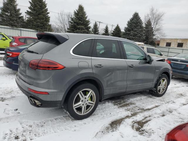 Photo 3 from auction – 2016 PORSCHE CAYENNE SE with VIN WP1AE2A21GLA18516