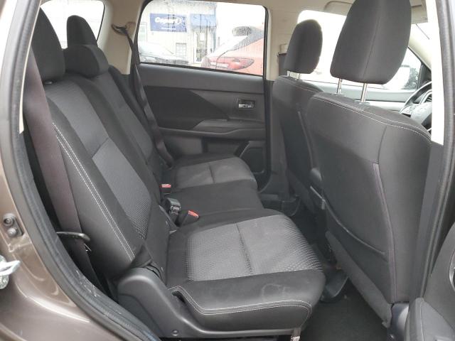 Photo 10 from auction – 2017 MITSUBISHI OUTLANDER with VIN JA4AD2A33HZ009547