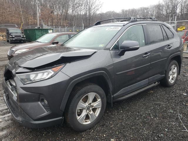 TOYOTA RAV4 XLE 2021 with VIN 2T3P1RFV6MC239901 - Photo from auction