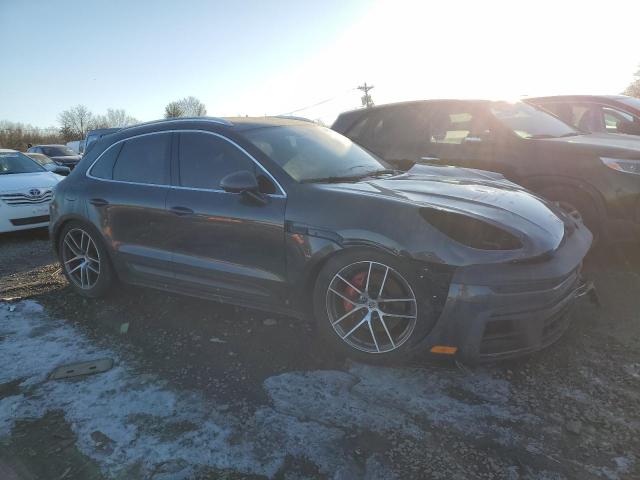 Photo 4 from auction – 2022 PORSCHE MACAN S with VIN WP1AG2A57NLB20467