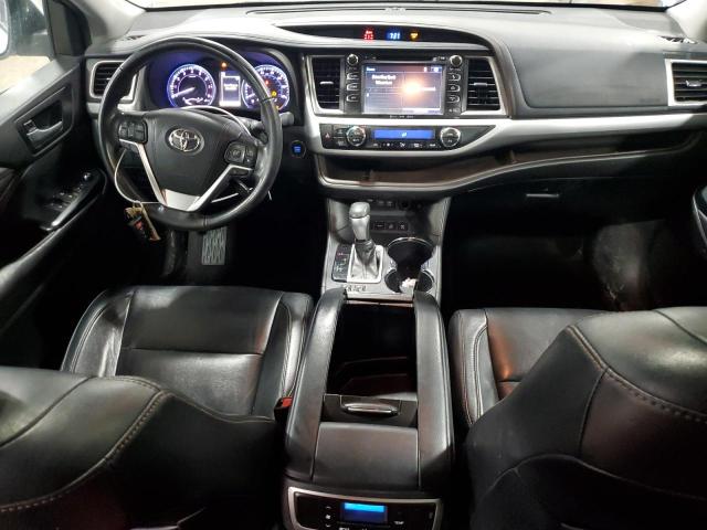 Photo 8 from auction – 2018 TOYOTA HIGHLANDER with VIN 5TDJZRFH5JS851463
