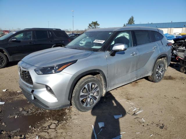 Photo 1 from auction – 2022 TOYOTA HIGHLANDER with VIN 5TDGZRBH2NS580738