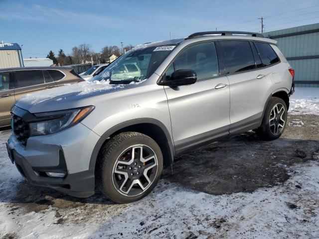 HONDA PASSPORT E 2022 with VIN 5FNYF8H09NB006215 - Photo from auction