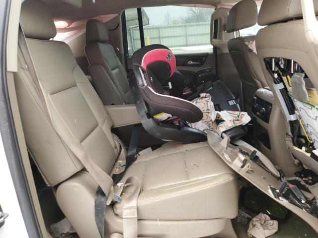 Photo 11 from auction – 2016 CHEVROLET SUBURBAN K with VIN 1GNSKJKC4GR137181