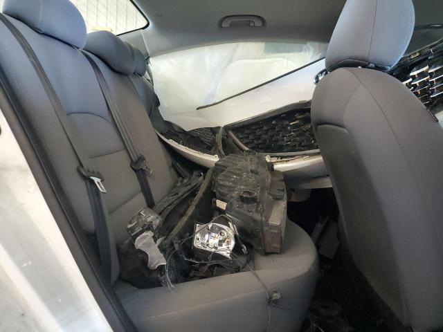 Photo 10 from auction – 2017 KIA FORTE LX with VIN 3KPFK4A76HE090488