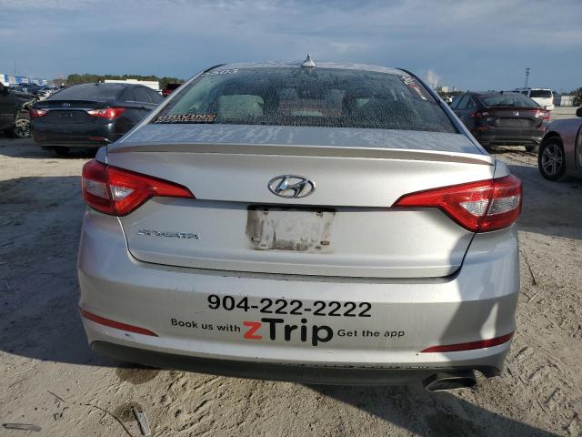 Photo 6 from auction – 2017 HYUNDAI SONATA SE with VIN 5NPE24AF9HH568577