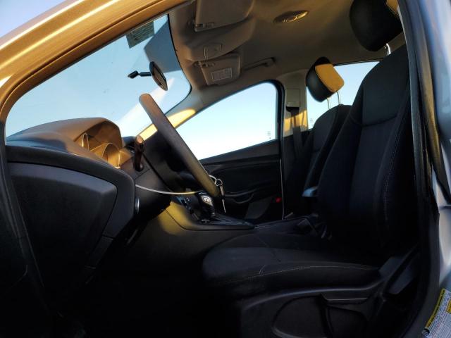Снимка 7 от търг – 2016 FORD FOCUS SE с VIN 1FADP3F27GL399432