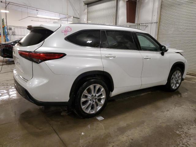 Photo 3 from auction – 2022 TOYOTA HIGHLANDER with VIN 5TDDZRBH0NS569644