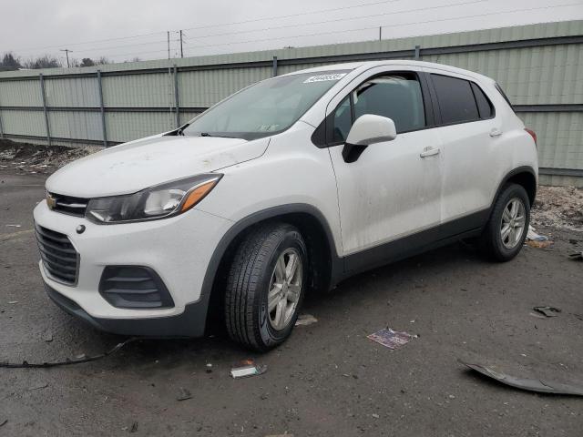 CHEVROLET TRAX LS 2020 with VIN 3GNCJNSB5LL121627 - Photo from auction