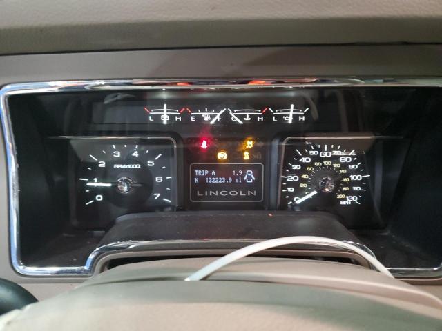 Photo 9 from auction – 2012 LINCOLN NAVIGATOR with VIN 5LMJJ3J55CEL07287