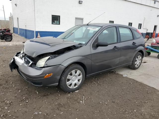 FORD FOCUS ZX5 2005 with VIN 3FAFP37N85R110901 - Photo from auction