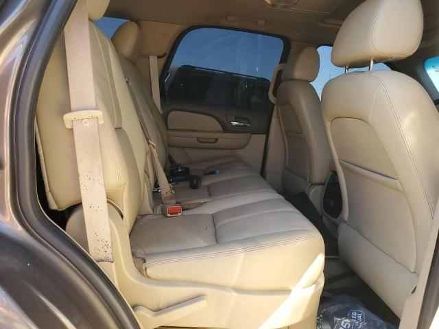 Photo 11 from auction – 2011 CHEVROLET TAHOE HYBR with VIN 1GNSKDFJ2BR259279