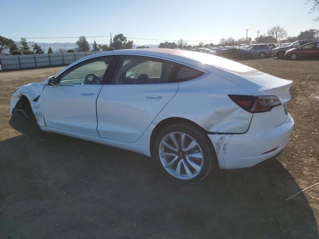 Снимка 2 от търг – 2018 TESLA MODEL 3 с VIN 5YJ3E1EA2JF046731