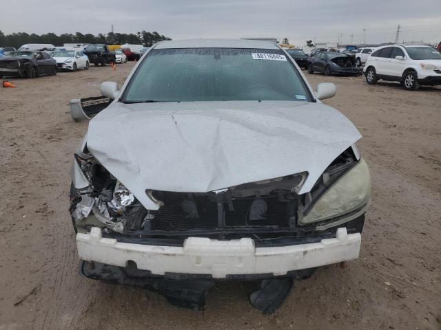 Photo 5 from auction – 2005 TOYOTA CAMRY LE with VIN 4T1BF30K15U602329