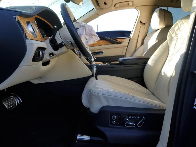 Photo 7 from auction – 2017 BENTLEY BENTAYGA with VIN SJAAC2ZV5HC015210