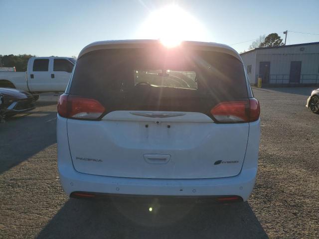 Photo 6 from auction – 2018 CHRYSLER PACIFICA with VIN 2C4RC1L72JR105627