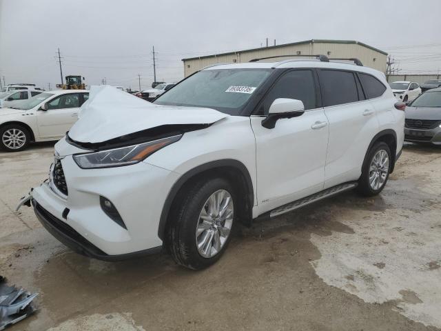 TOYOTA HIGHLANDER 2024 with VIN 5TDXBRCH8RS639686 - Photo from auction