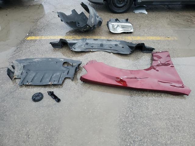 Photo 12 from auction – 2015 CHRYSLER 300C PLATI with VIN 2C3CCASG0FH854063