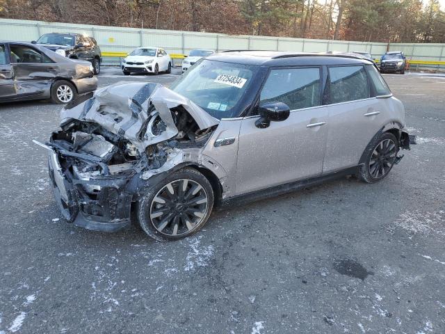 MINI COOPER S 2022 with VIN WMW53DK02N2P71828 - Photo from auction