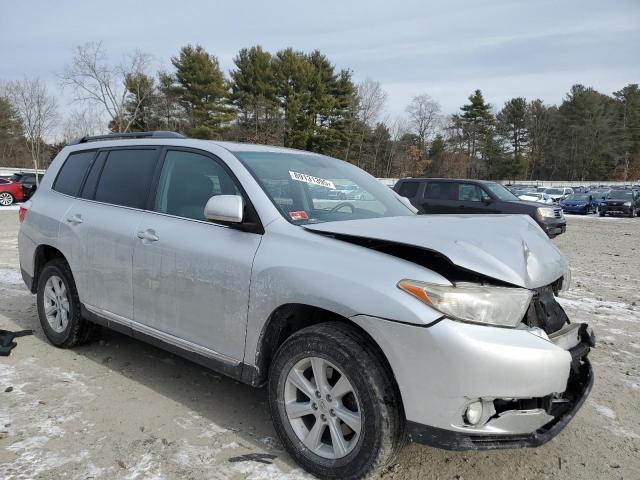 Foto 4 de la subasta – 2013 TOYOTA HIGHLANDER con VIN 5TDBK3EH4DS224667