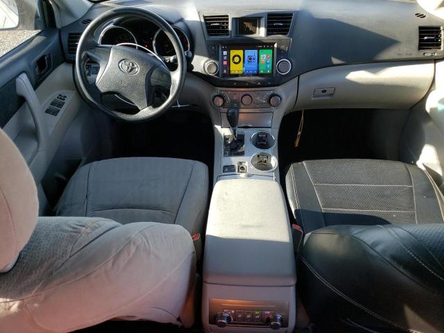 Photo 8 from auction – 2011 TOYOTA HIGHLANDER with VIN 5TDBK3EH0BS064395