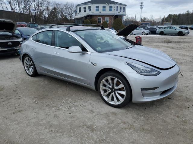 Photo 4 from auction – 2018 TESLA MODEL 3 with VIN 5YJ3E1EB0JF121418